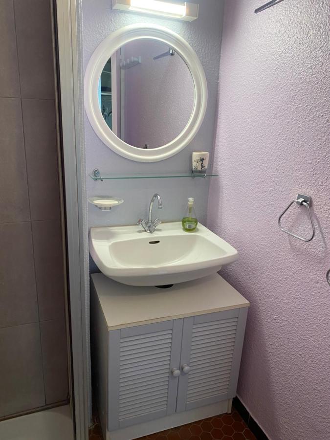Appartamento Chez Francoise Le Barcarès Esterno foto
